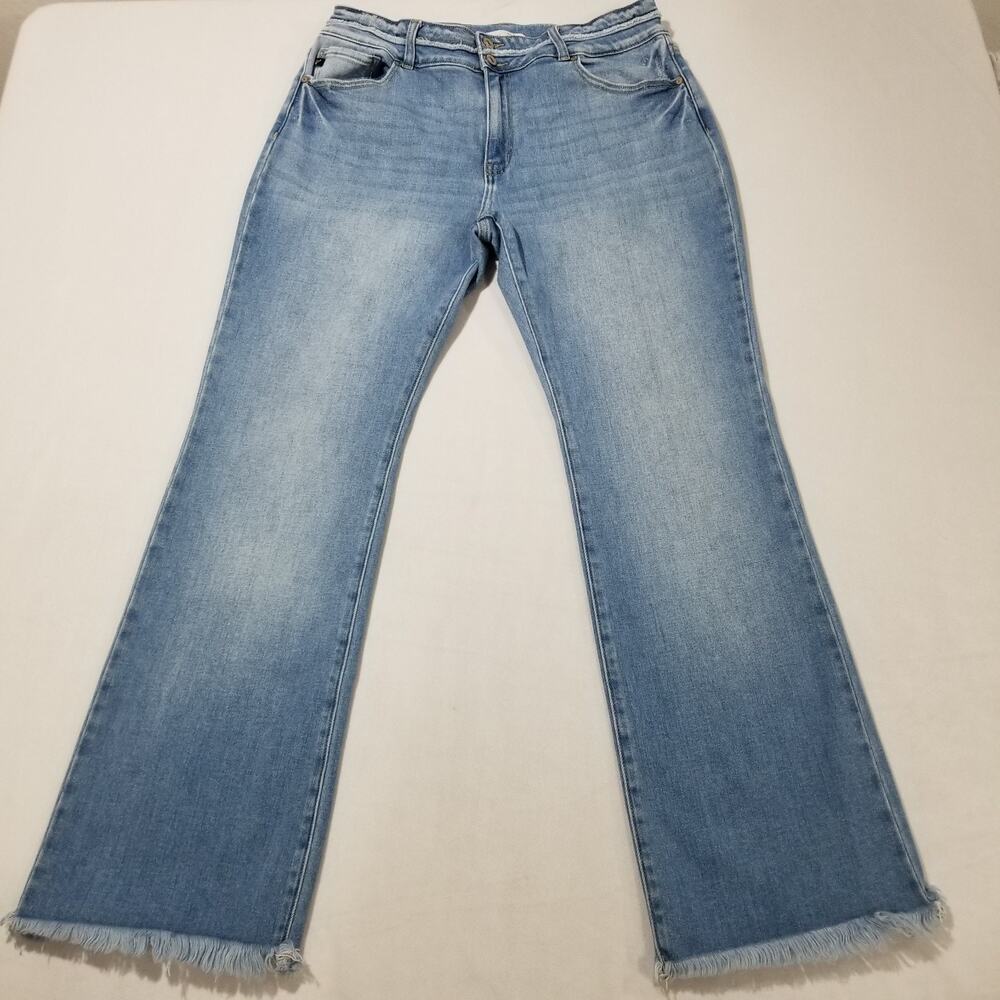 KanCan Bootcut Jeans 32 High Rise Curvy Double Button Light Sandblast Fringe Hem - Picture 9 of 9